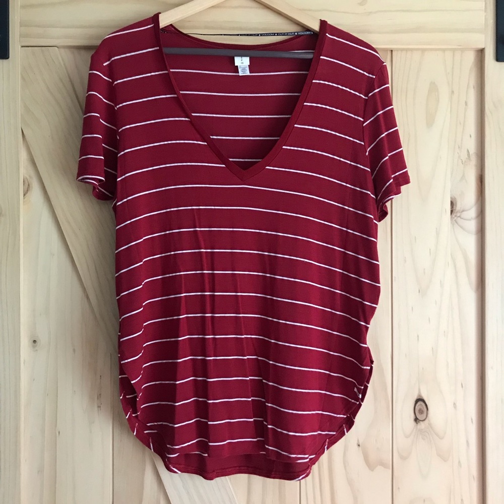 volcom tee